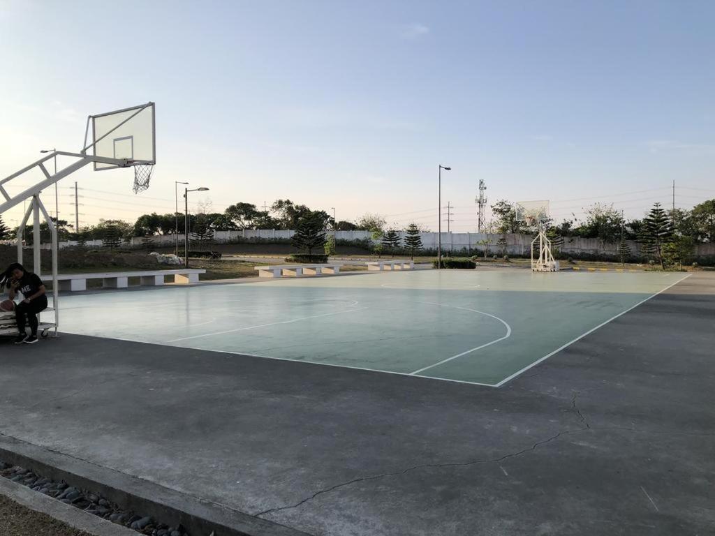 Smdc Tagaytay Taal Lake Condo Cook Netflix No Balcony No Free Parking Tagaytay City Exterior foto
